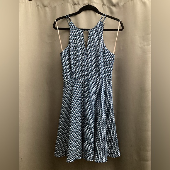 Forever 21 printed blue cross cross straps knee length dress - Picture 1 of 4